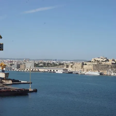 Viktorja106 Apartman *