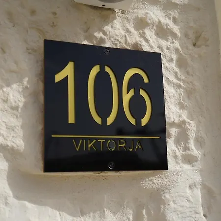 Viktorja106 Apartman