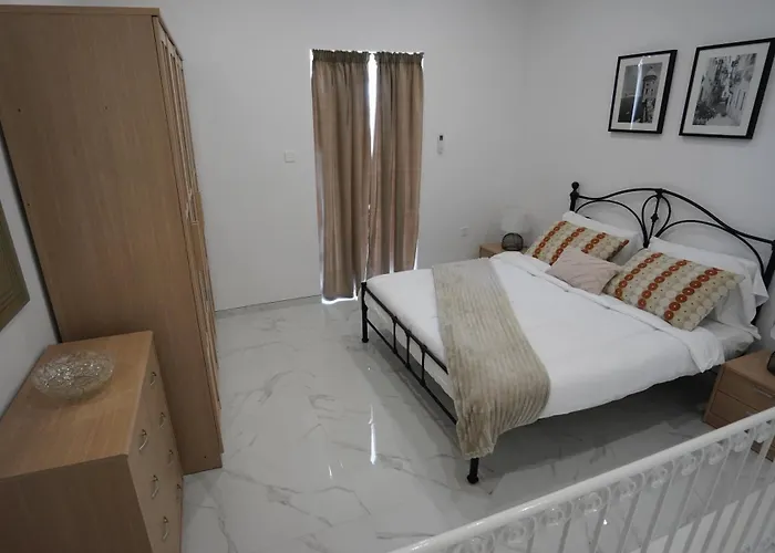 Viktorja106 * Senglea