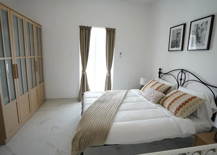 Apartamento Viktorja106 *